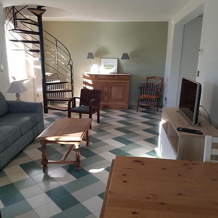 La Provencale Apartment Uzes Exterior photo