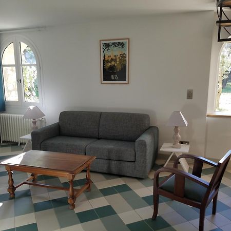 La Provencale Apartment Uzes Exterior photo